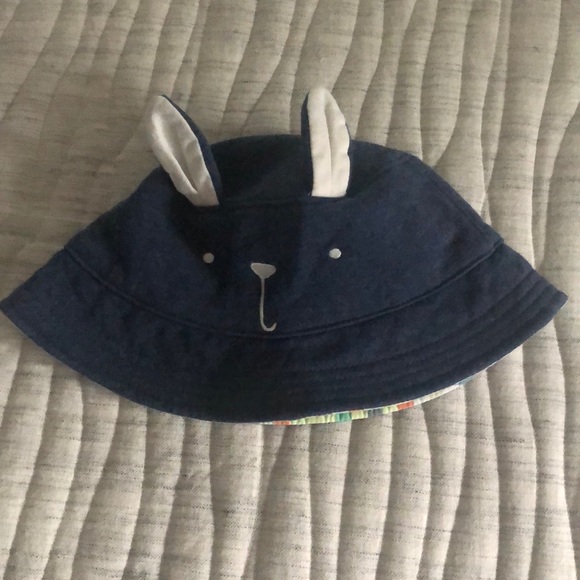 Cute gap bunny bucket hat 19-24 month - Picture 1 of 2
